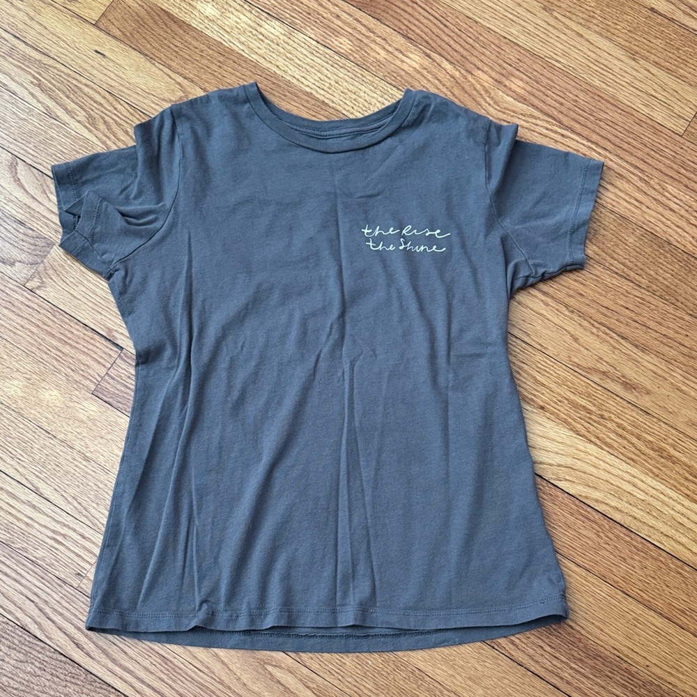 Vuori Charcoal Gray Tee with White Script